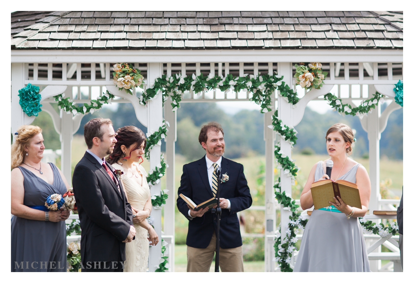 Salem Cross Inn Wedding | DIY Wedding | Kat + Evan | Michele Ashley Photography 12