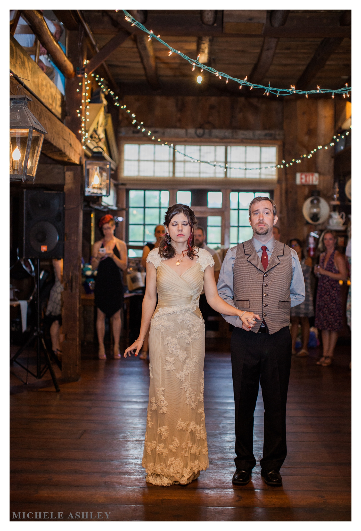 Salem Cross Inn Wedding | DIY Wedding | Kat + Evan | Michele Ashley Photography 23