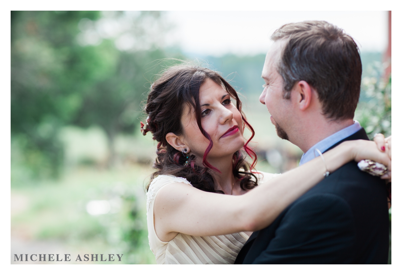 Salem Cross Inn Wedding | DIY Wedding | Kat + Evan | Michele Ashley Photography 7