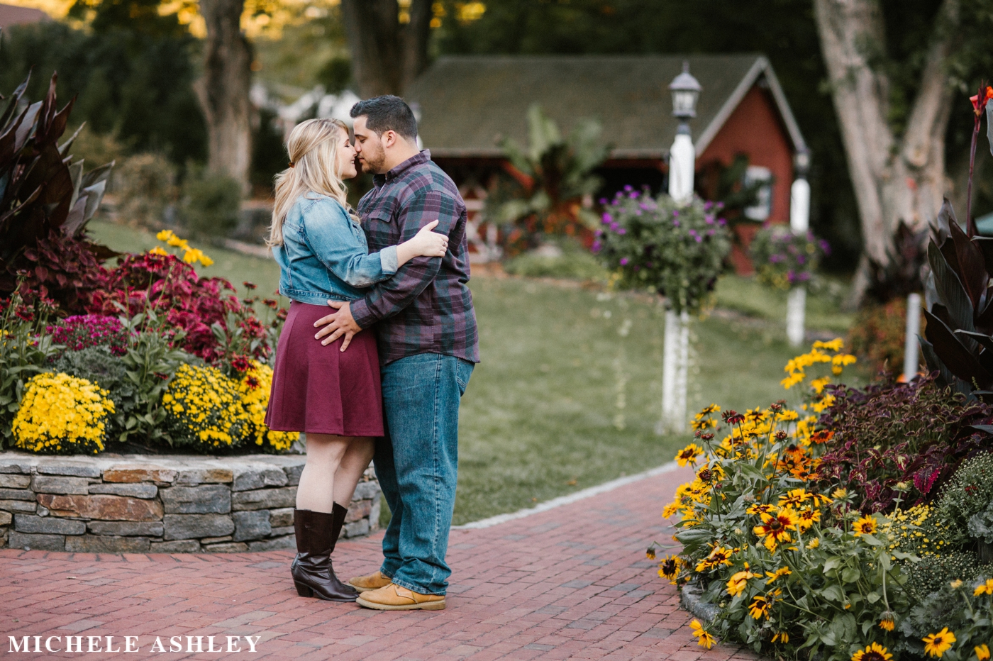 New England Autumn Engagement | Michele Ashley Photography